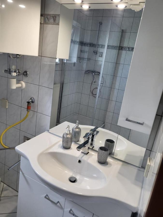 Graz Liebenau Apartment Bagian luar foto